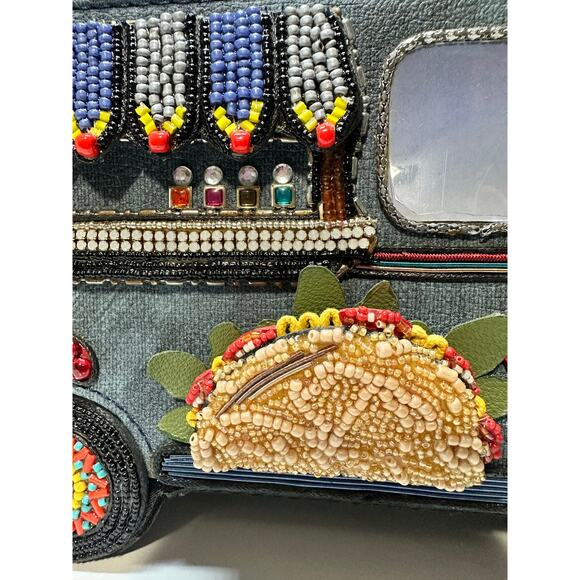 Mary Frances TACO 🌮 TRUCK Handbag. Unique and Rare! - Picture 6 of 10